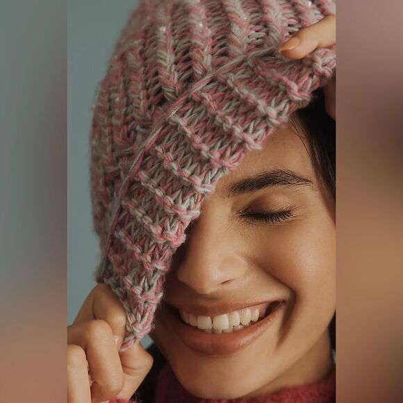 NWT Anthropologie Pearl Beanie - Picture 2 of 4